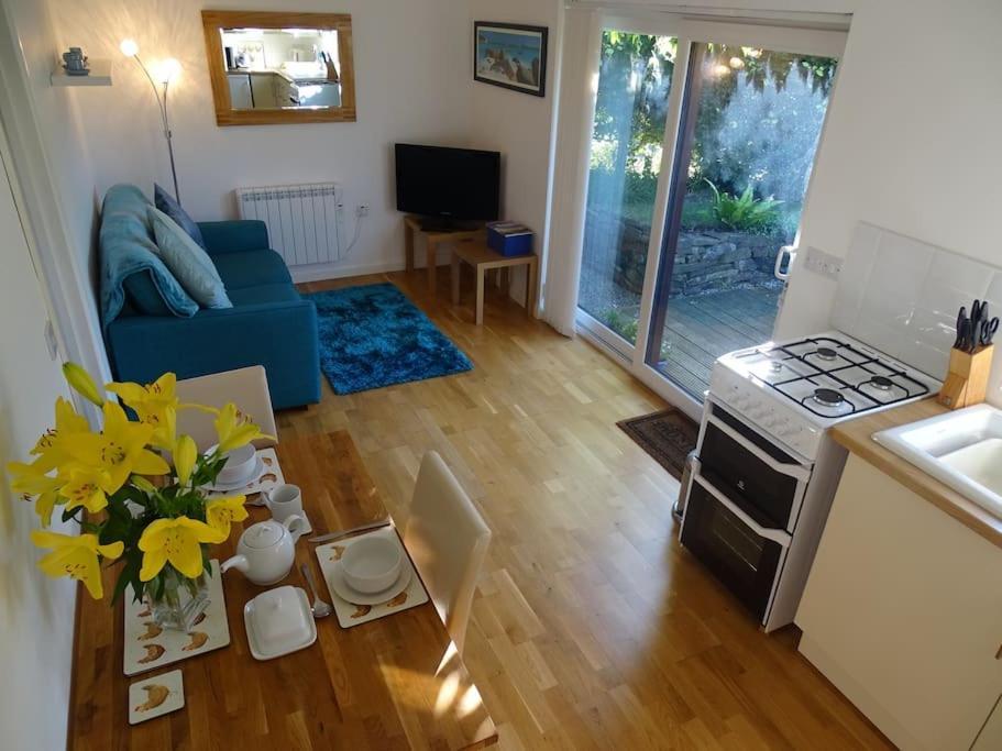 Oakey Orchard - Cosy Apartment In Tamar Valley, Cornwall Saint Dominick Extérieur photo